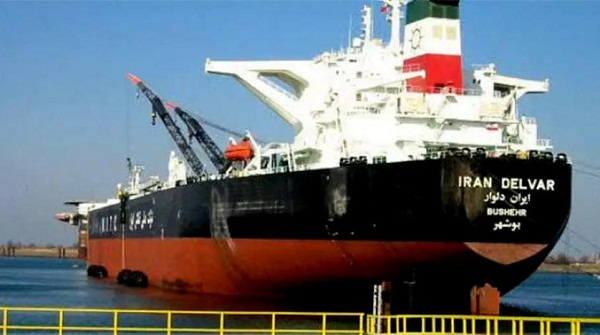 إيران تؤكد مواصلتها تصدير النفط تحت أي ظرف